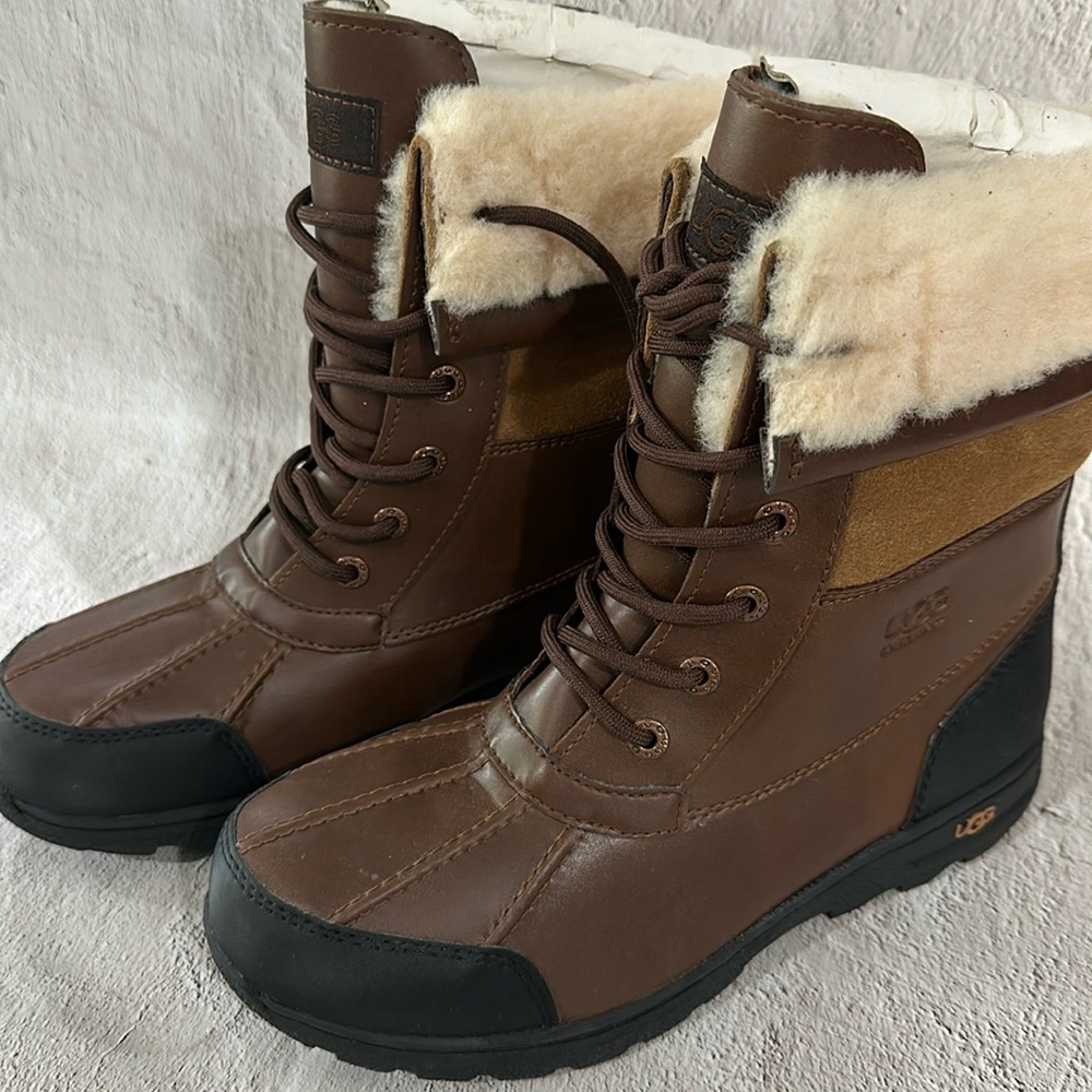 Ugg Butte 2 Winter Boot water proof size 6